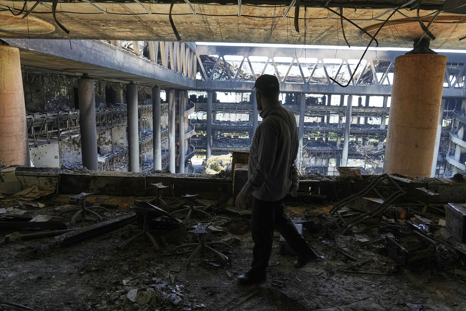 Tehran neighborhoods empty out as Israel and Iran exchange barrages​Sara Monetta