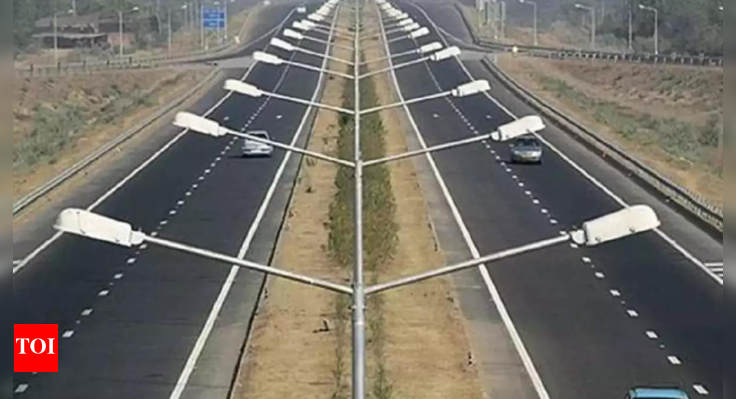 For uninsured vehicles, road minister moots steep hike in penalties