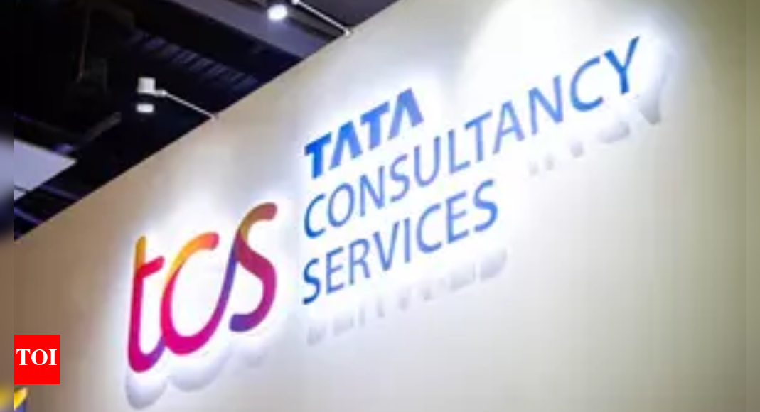 TCS plans to roll out salary hikes