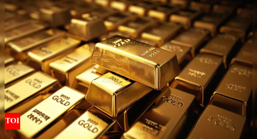 Gold rate today: Yellow metal jumps Rs 400 to Rs 1,01,420; silver surges Rs 1,500 on fresh buying