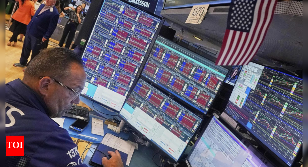 US markets today: Dow up 141 points as Wall Street eyes record week finish, UnitedHealth jumps on Buffett stake