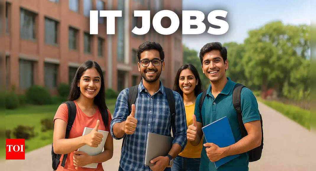 Big revival of campus hiring! Infosys invites senior employees on panels for interviews in colleges; details here