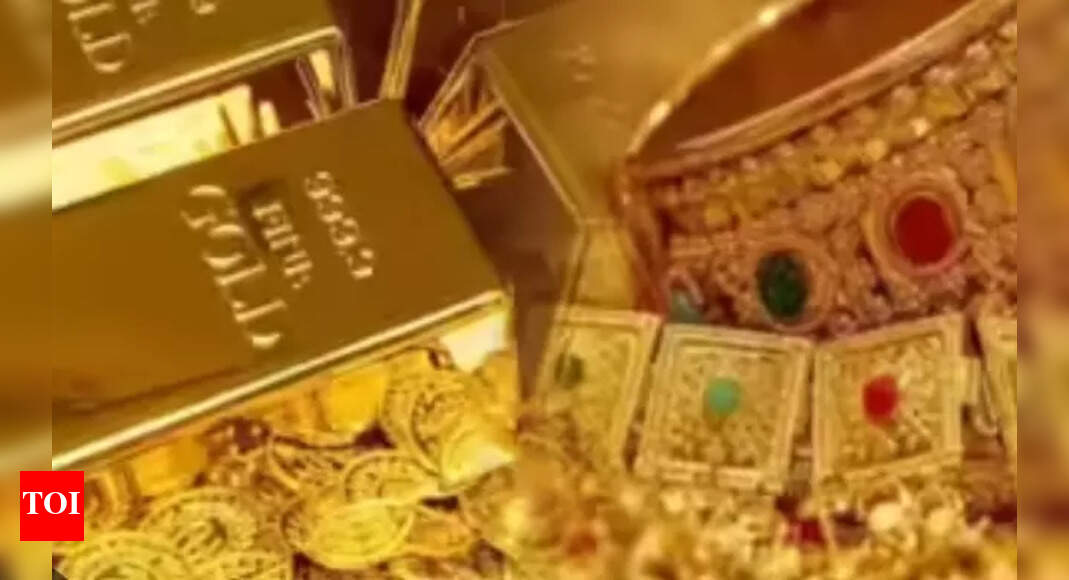 ‘Old’ is gold this wedding season