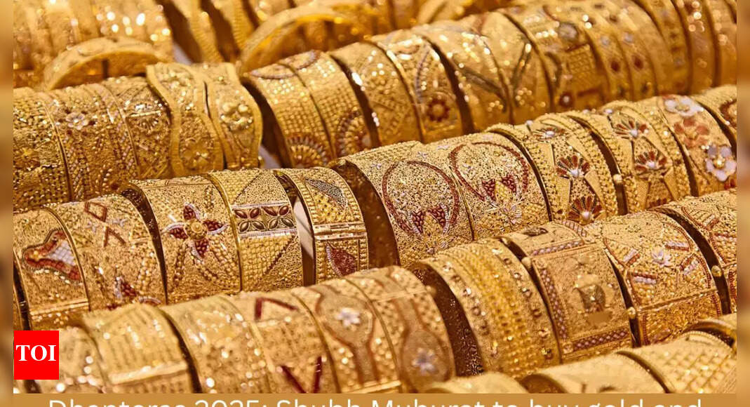 Diwali 2025: Gold shines bright! Yellow metal jumps Rs 3,200 to hit record Rs 1,34,800/10 g on festive buying ahead of Dhanteras