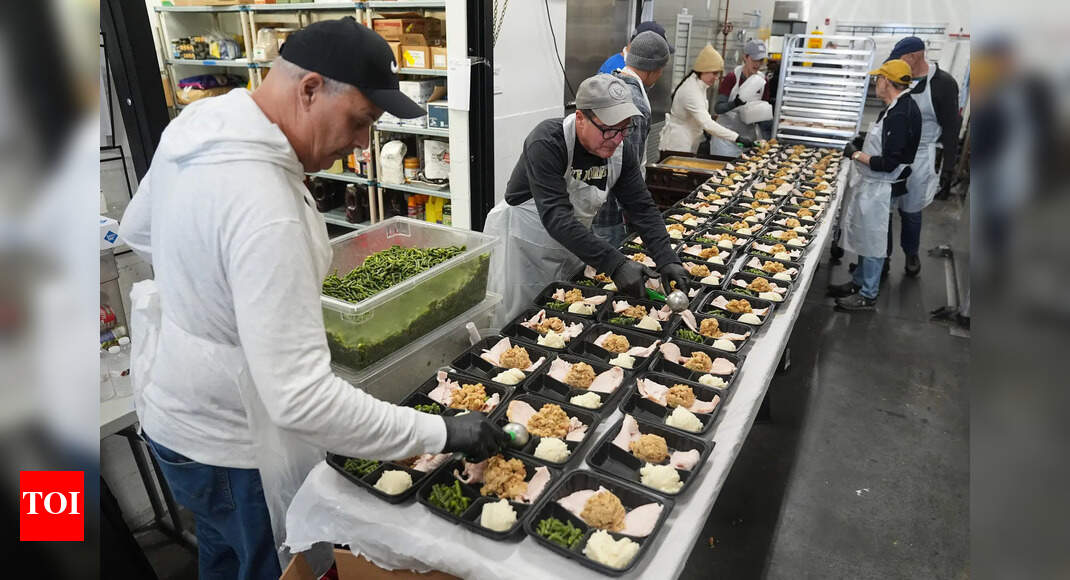 US govt shutdown: Supreme Court extends block on Snap payments; hopes rise for potential end to standoff