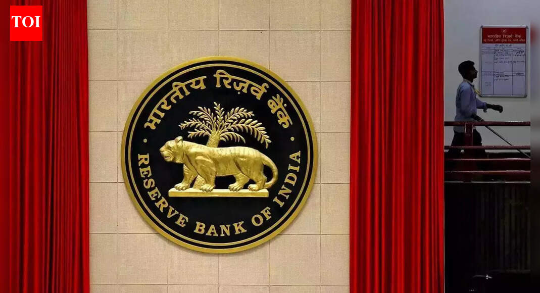 RBI spent $12 billion to not let Re breach 89 level in October