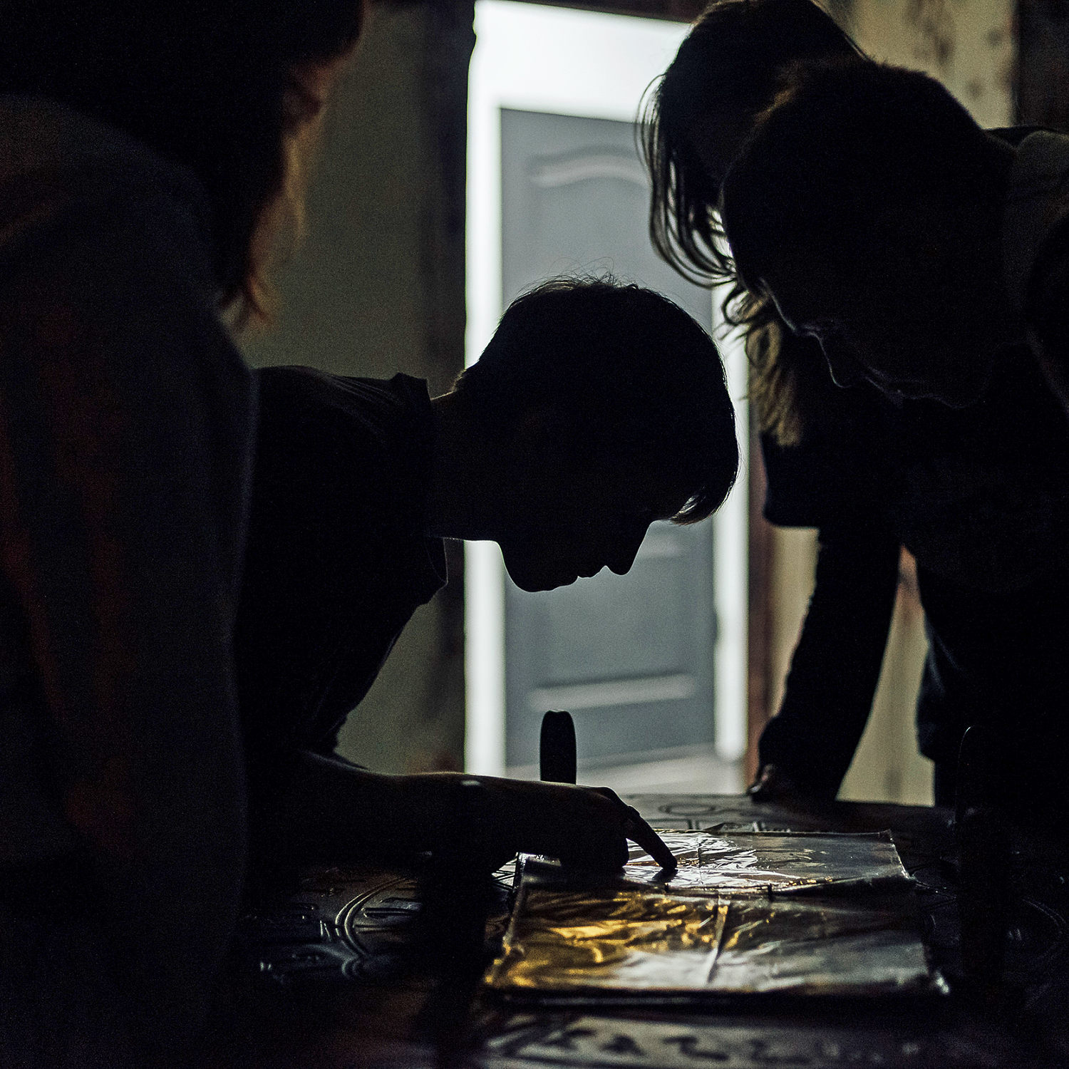 Ukrainians get creative to keep businesses alive amid winter blackouts​Elmira Aliieva