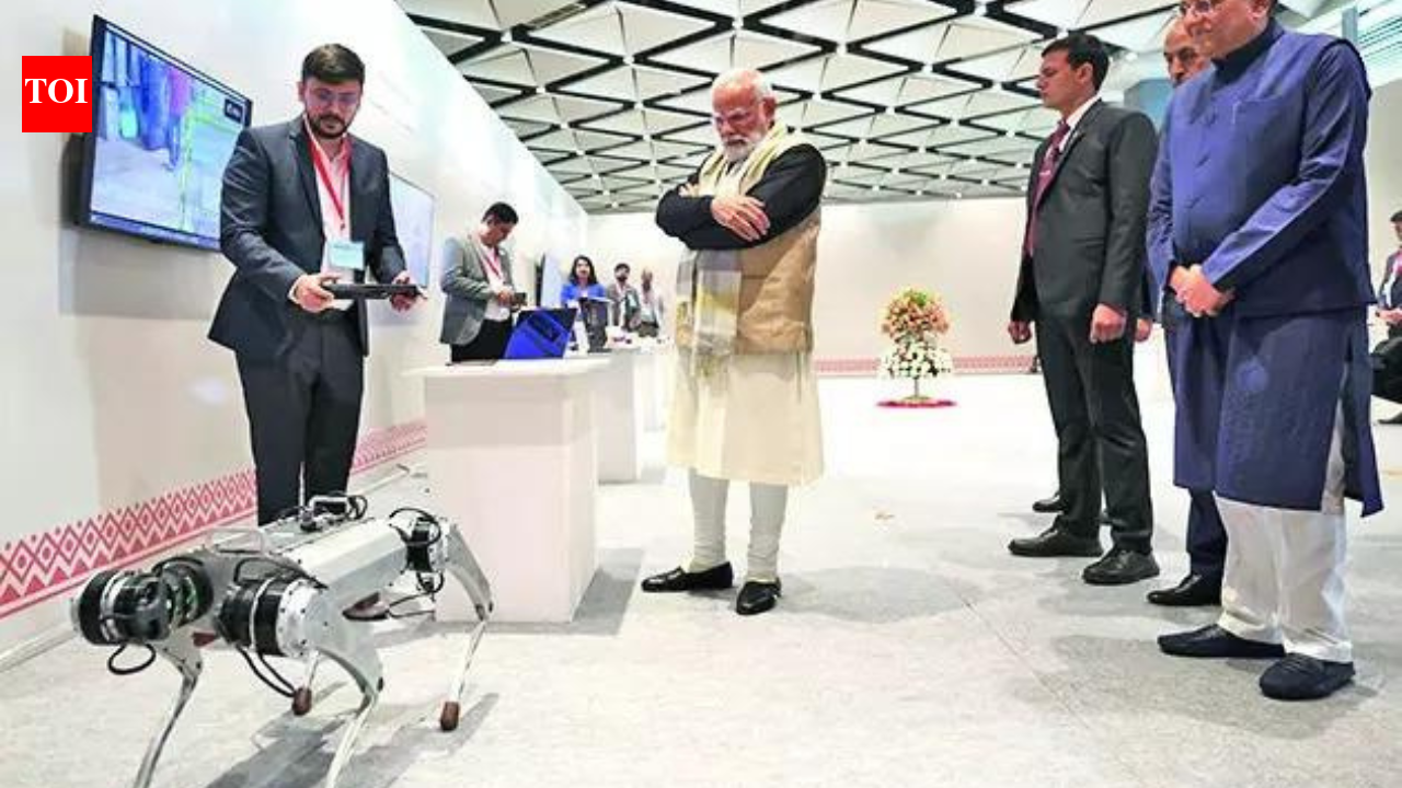 In next 10 years, India should lead startup trends and tech: PM Modi