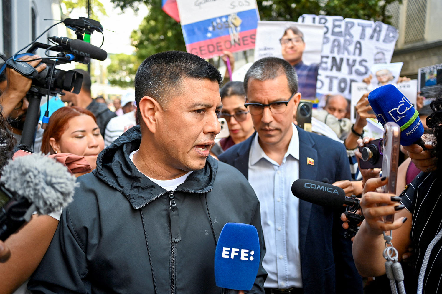 Venezuelans rally more openly as they navigate changing political landscape​Carmen Sesin